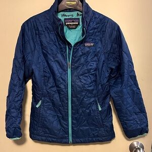 Patagonia Girls Medium Size 10 Primaloft Puffer Jacket - Dk Blue and Aqua